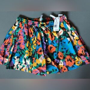 Adidas women’s size L shorts
